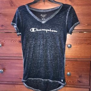 Champion v-neck t-shirt